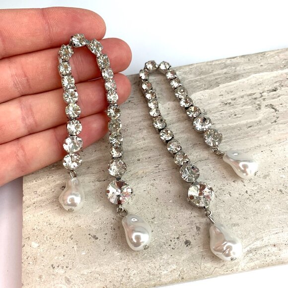 New ~ Zara Rhinestone & Pearl Dangle Earrings - Picture 3 of 9
